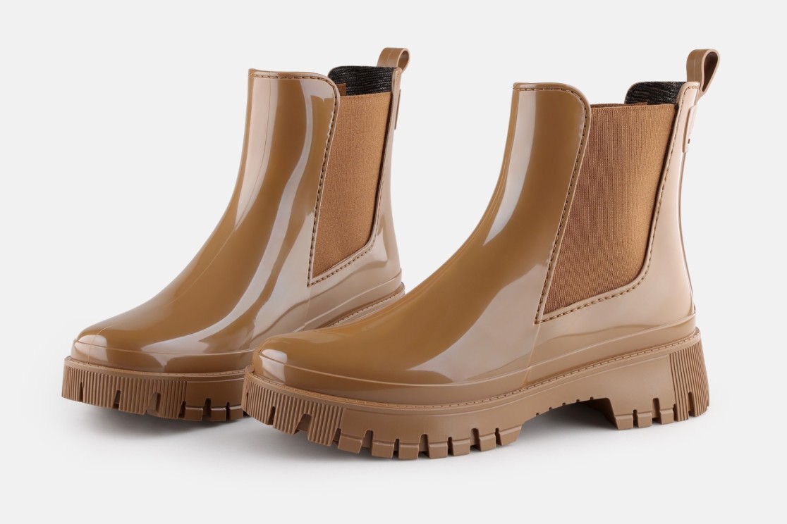 Peachy Toasted Nut Peachy Toasted Nut